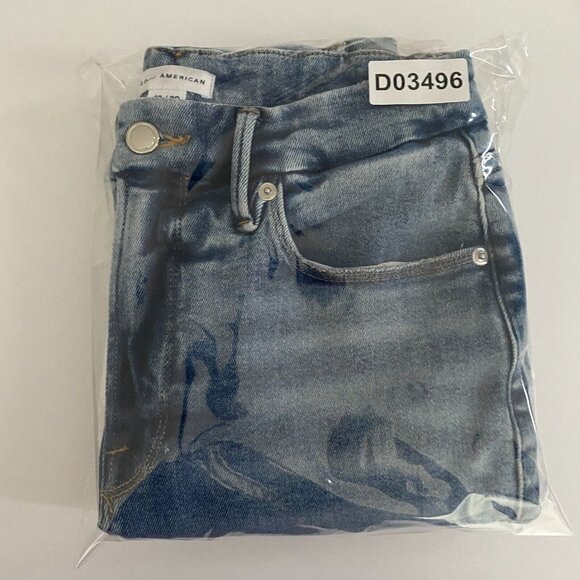 Good American Jeans - Picture 10 of 10